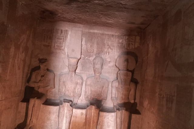 Abu Simbel Premium Minibus Tour – 3 Days / 2 Nights - Photo 4