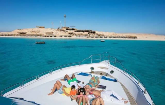 Mahmya Island – Premium Snorkeling & Beach Day - Photo 2