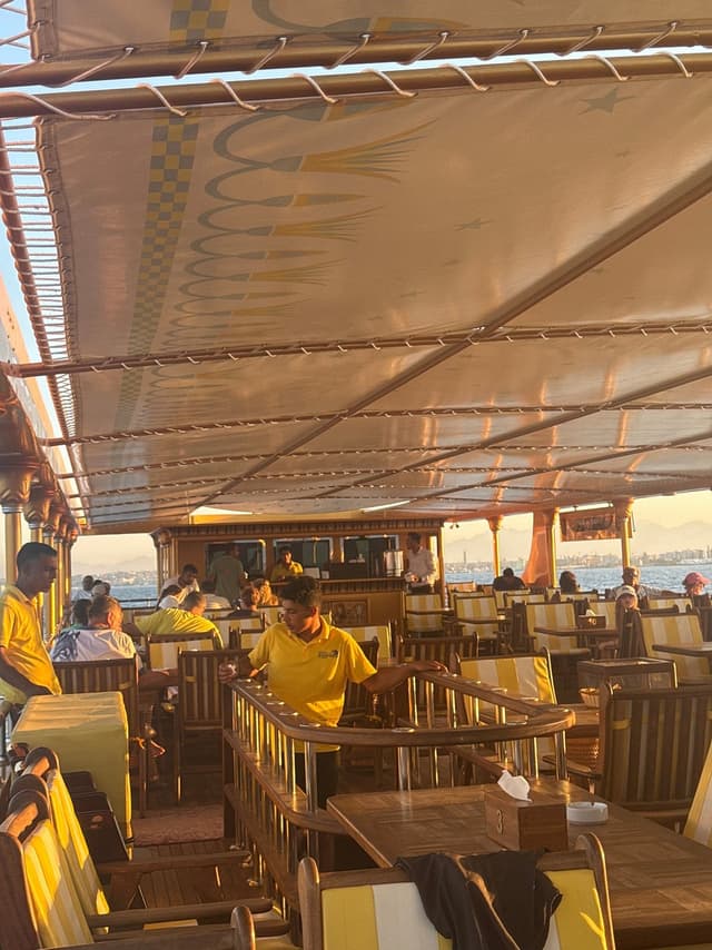 Nefertari Luxury Sea Trip: Submarine, Snorkeling & Dinner - Photo 9