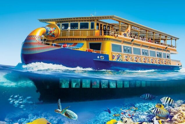 Nefertari Luxury Sea Trip: Submarine, Snorkeling & Dinner